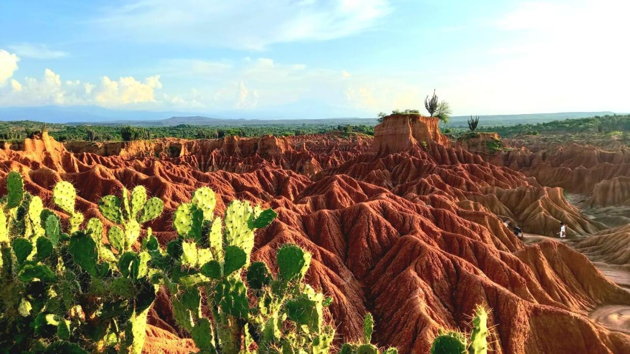 Avani Del Desierto Villavieja Kültér fotó